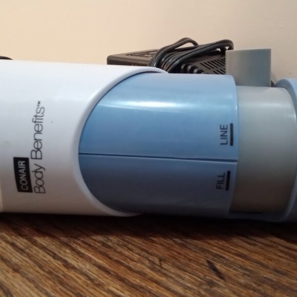 Conair Water Jet Bath Spa main image 3